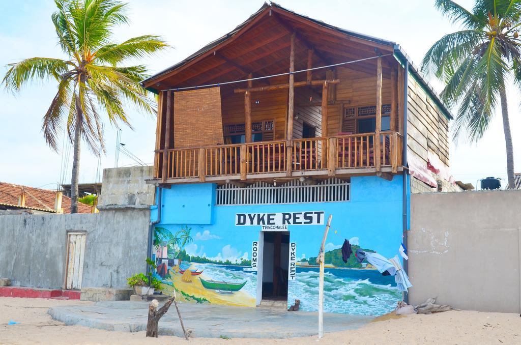 Dyke Rest Otel Trincomalee Oda fotoğraf